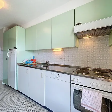 Royal 6 וורבייה